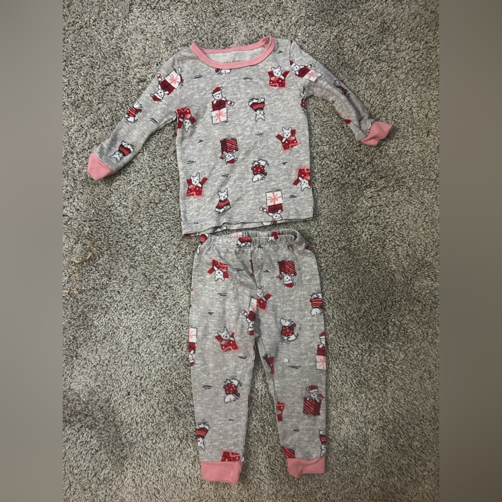 Laura Ashley Kids Pajama Set - Gray and Pink with Santa Print size 18m holiday
